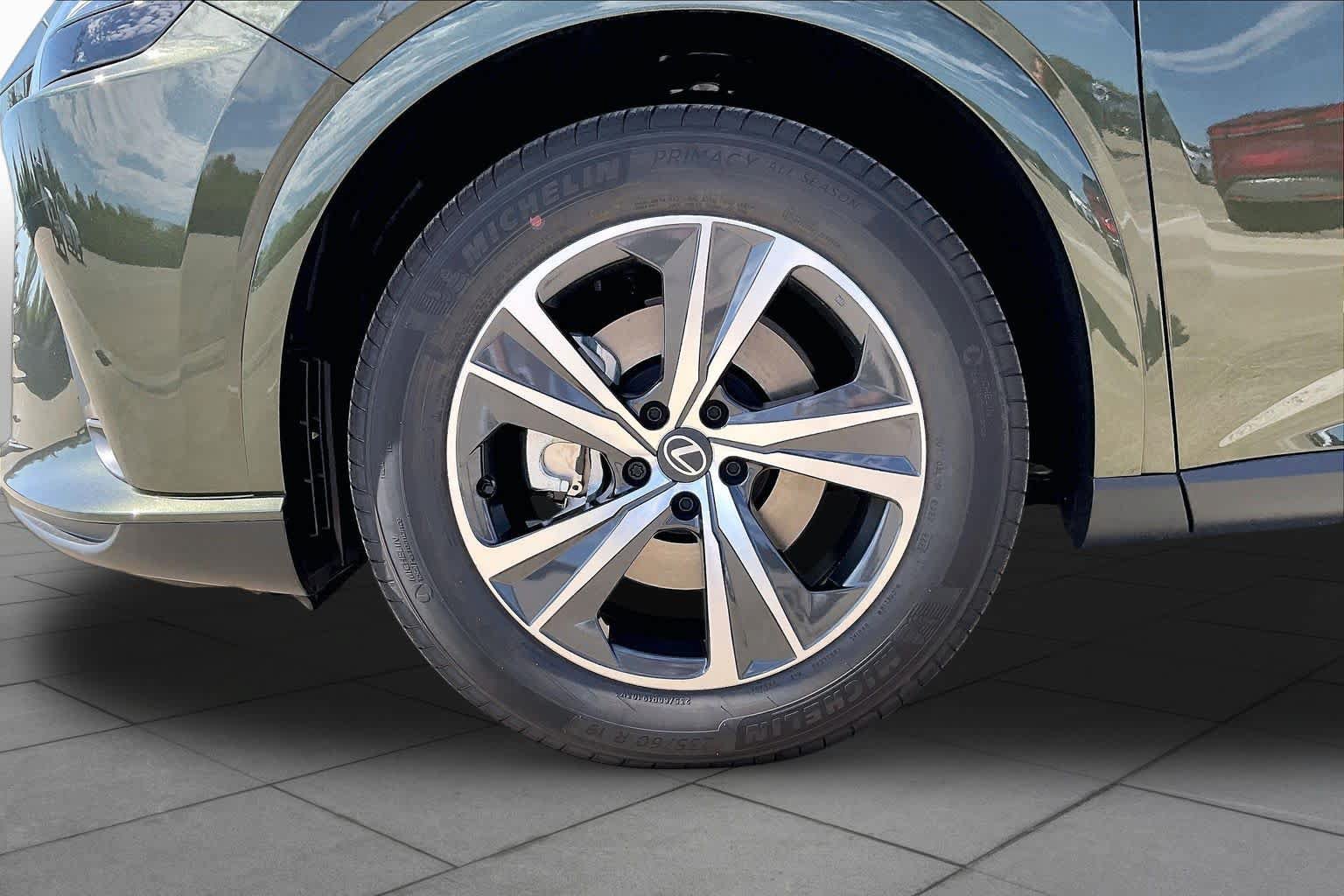 New 2026 Lexus RX 350 Premium FWD image 21