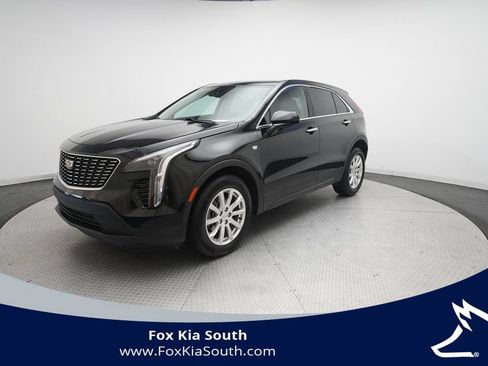 Used 2020 Cadillac XT4 Luxury w/ Cold Weather Package AWD/4WD image 1