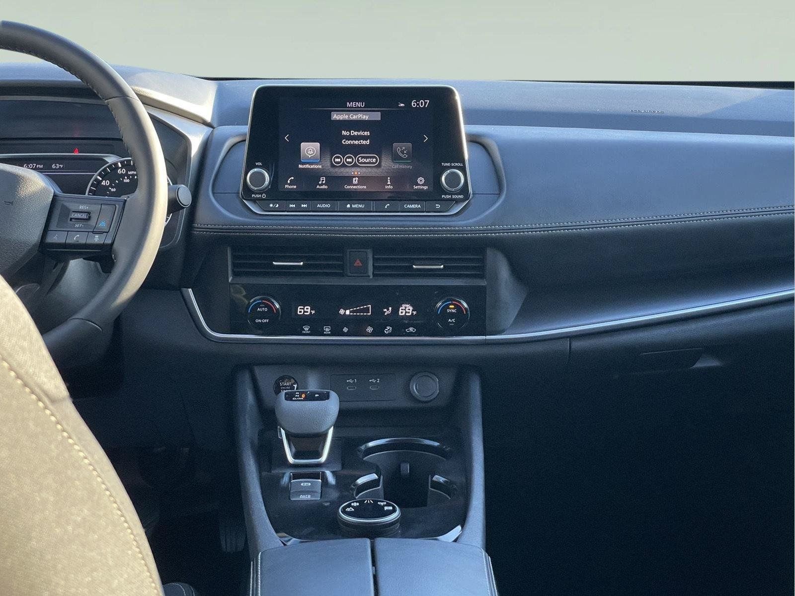 Used 2026 Nissan Rogue SV AWD/4WD image 19