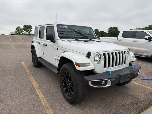 Used 2023 Jeep Wrangler Unlimited Sahara w/ Cold Weather Group AWD/4WD image 1