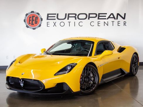 Used 2023 Maserati MC20 Coupe image 6