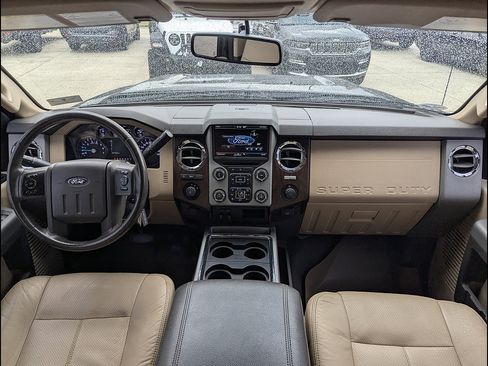 Used 2014 Ford F250 Lariat w/ Lariat Interior Package AWD/4WD image 24