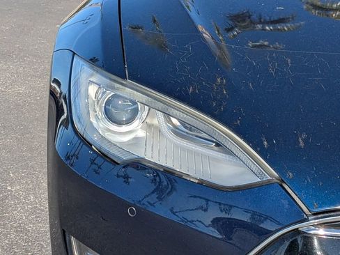 Used 2014 Tesla Model S Base image 10