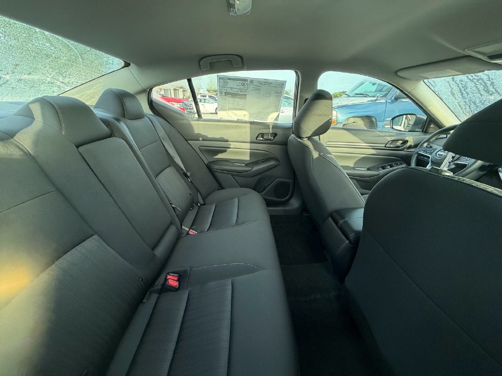 New 2026 Nissan Altima 2.5 SV FWD image 14