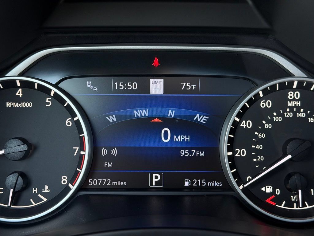 Certified 2023 Nissan Murano SL w/ SL Moonroof Package FWD image 33