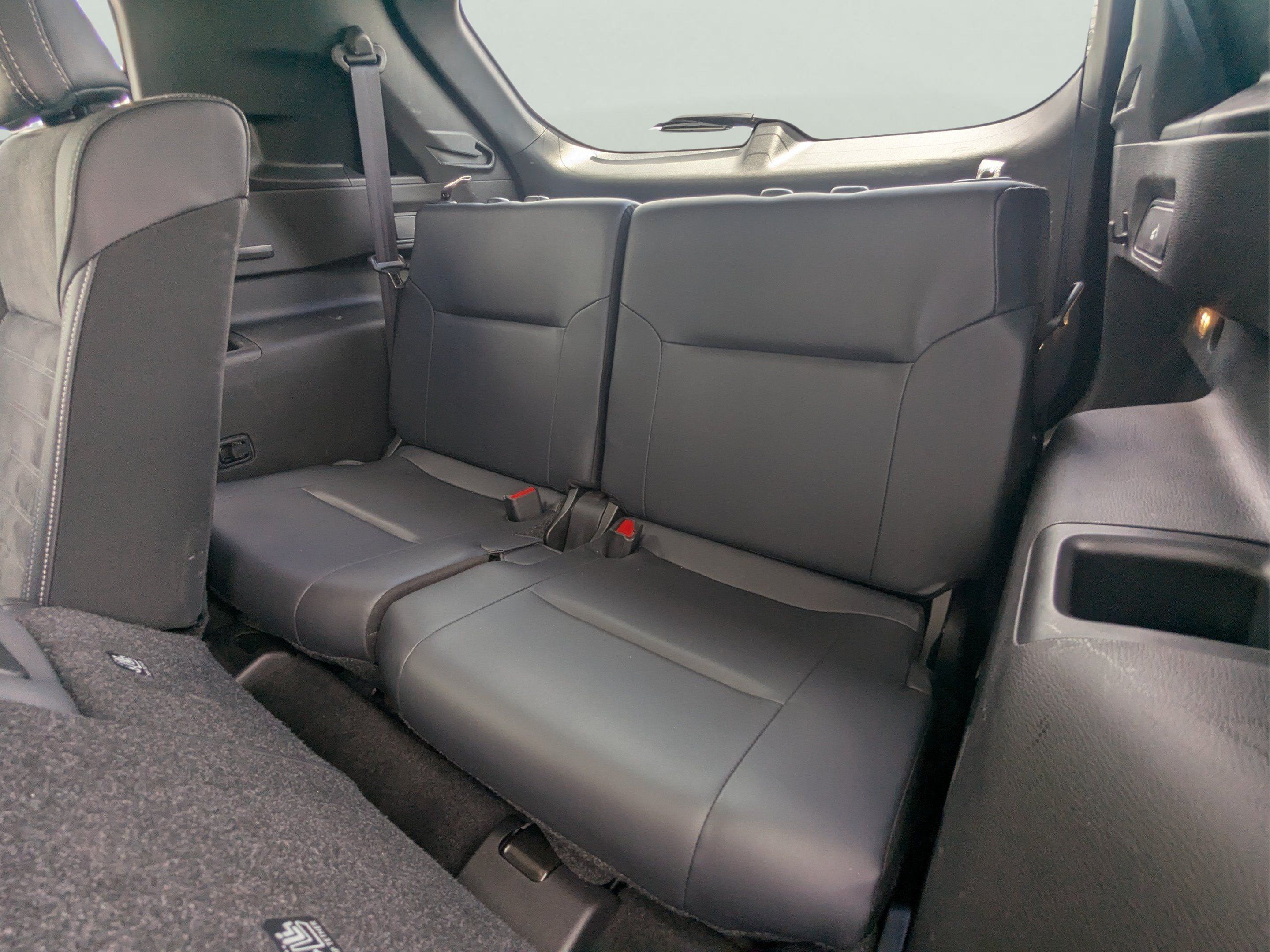 Used 2025 Mitsubishi Outlander SE FWD image 11