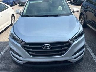 Used 2016 Hyundai Tucson SE w/ Option Group 02 AWD/4WD video 1