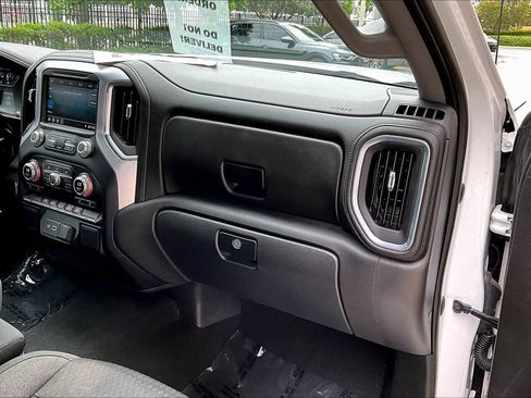 Used 2021 GMC Sierra 1500 Elevation image 17