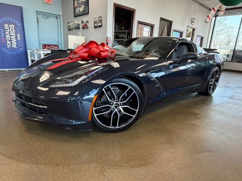 Used 2015 Chevrolet Corvette Stingray Coupe w/ 3LT Preferred Equipment Group image 3