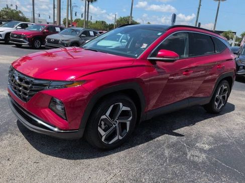 Certified 2023 Hyundai Tucson Limited FWD image 8