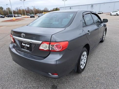 Used 2013 Toyota Corolla L image 9