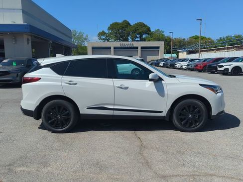 New 2026 Acura RDX SH-AWD image 3