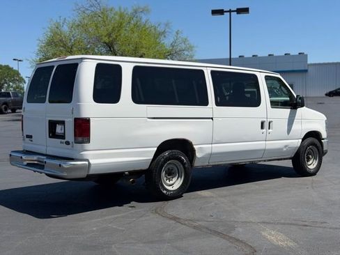 Used 2013 Ford E-350 and Econoline 350 XLT RWD image 7