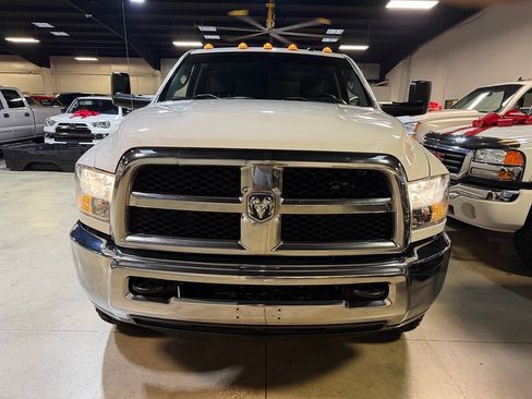 Used 2018 RAM 2500 Tradesman w/ Chrome Appearance Group AWD/4WD image 14