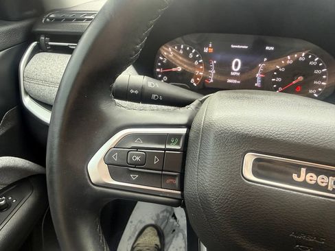 Certified 2022 Jeep Compass Latitude AWD/4WD image 16