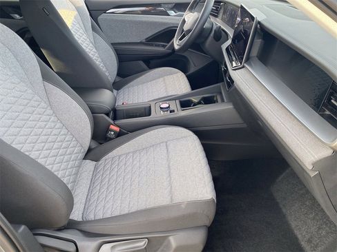 New 2025 Volkswagen Tiguan S image 8