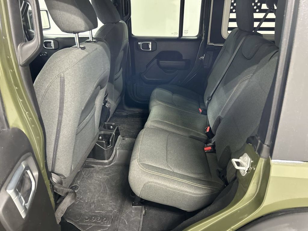 Used 2024 Jeep Wrangler Unlimited Sport AWD/4WD image 19