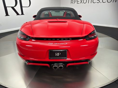 Used 2023 Porsche 718 Boxster S RWD image 22