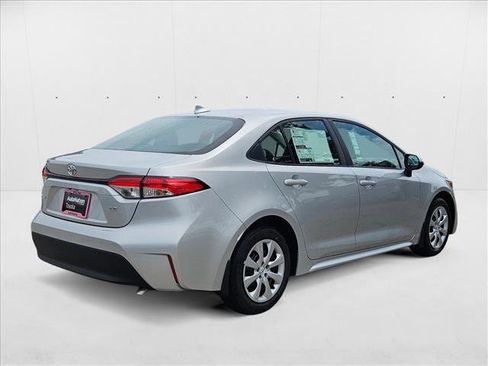 New 2025 Toyota Corolla LE image 2