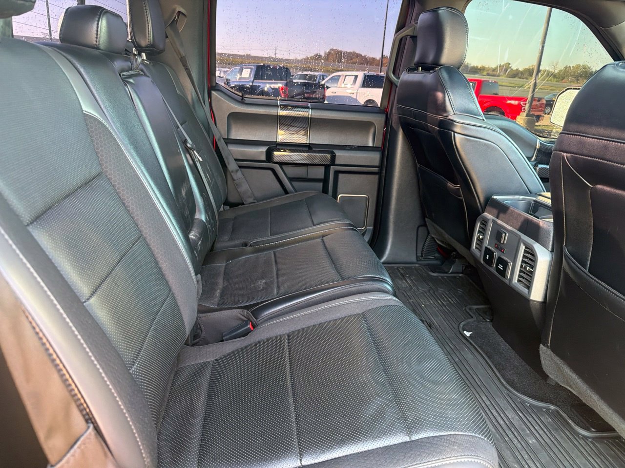 Used 2019 Ford F150 Raptor w/ Equipment Group 802A Luxury AWD/4WD image 19