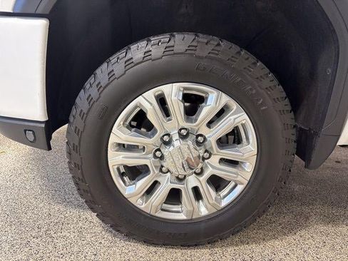 Used 2020 GMC Sierra 3500 Denali w/ Denali Ultimate Package image 35