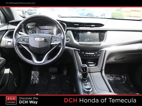 Used 2024 Cadillac XT6 Luxury FWD image 8
