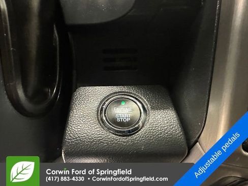 Used 2022 Ford F350 Platinum w/ FX4 Off-Road Package image 31