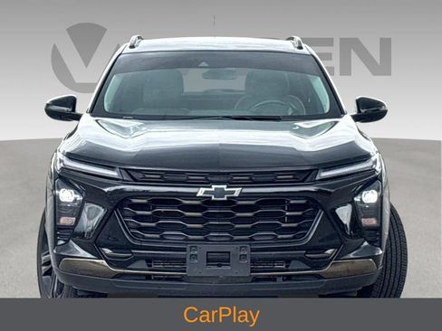 Used 2025 Chevrolet Trax ACTIV w/ Driver Confidence Package FWD image 3