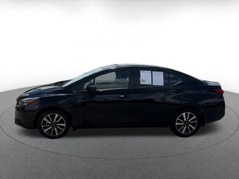 Used 2025 Nissan Versa SV w/ Trunk Package FWD image 9
