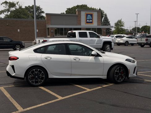 Used 2025 BMW 228i xDrive w/ Premium Package AWD/4WD image 4