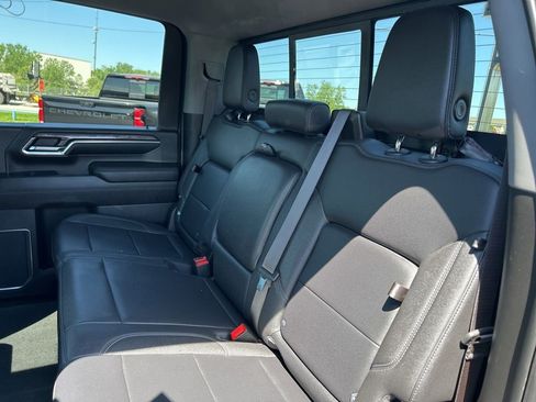 Used 2024 Chevrolet Silverado 2500 LTZ w/ LTZ Convenience Package AWD/4WD image 48