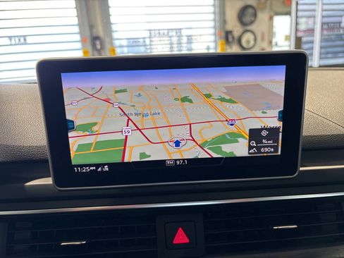 Used 2017 Audi A4 2.0T w/ Convenience Package image 19