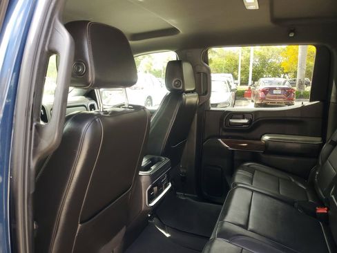 Used 2021 Chevrolet Silverado 1500 High Country image 10