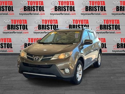 Used 2014 Toyota RAV4 XLE image 8