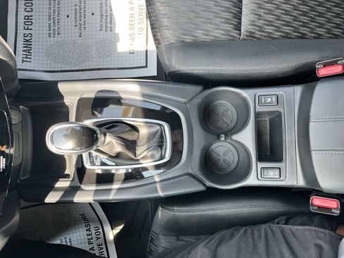 Used 2020 Nissan Rogue SV AWD/4WD image 23