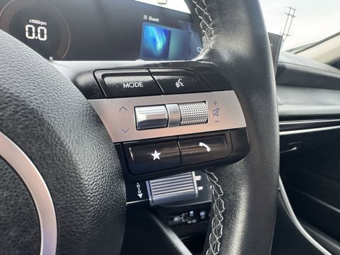 Certified 2025 Hyundai Sonata SEL image 24