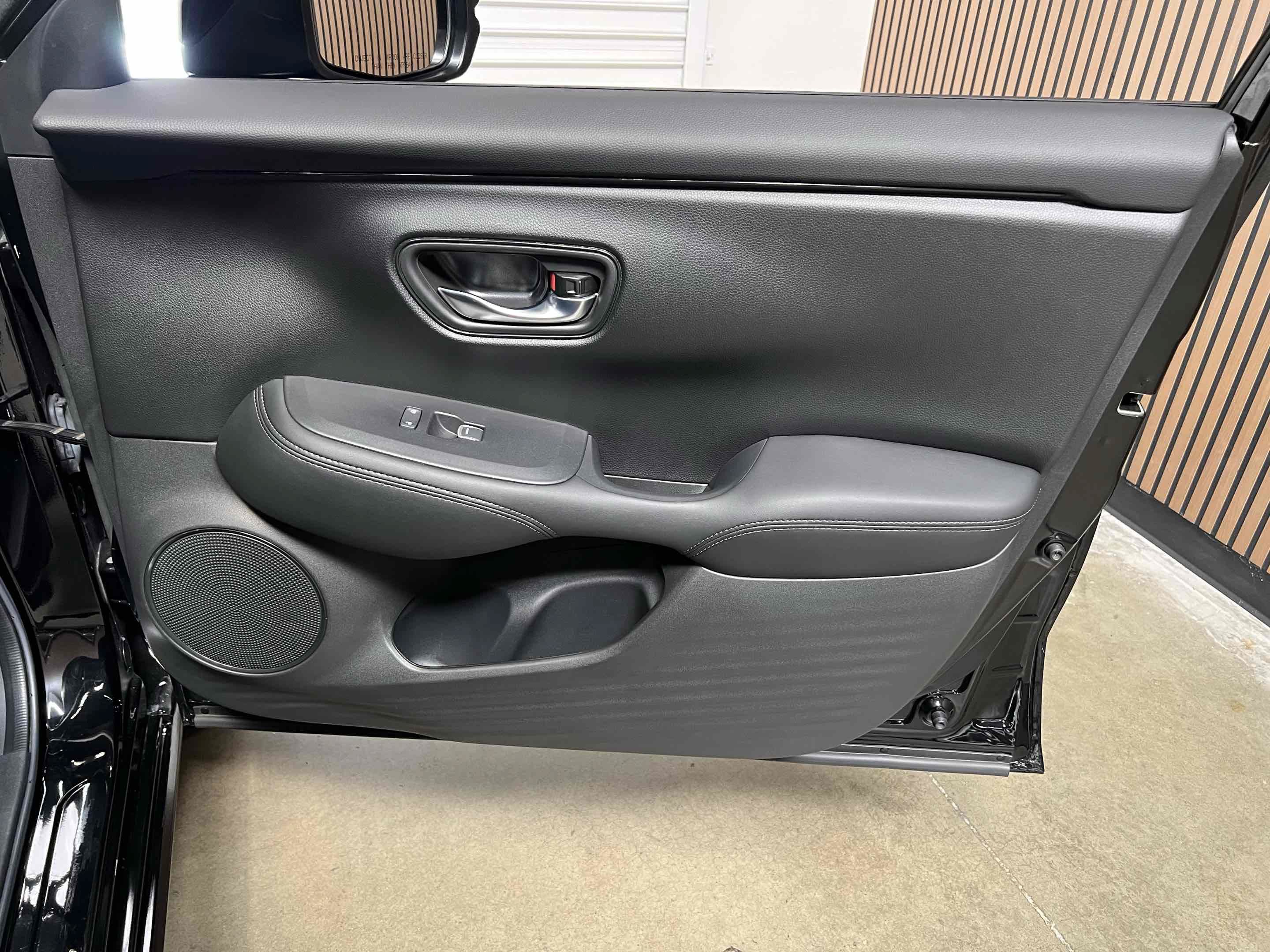 Used 2024 Honda HR-V EX-L image 62