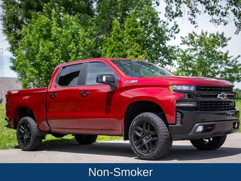 Used 2022 Chevrolet Silverado 1500 LT Trail Boss w/ Safety Package AWD/4WD image 3