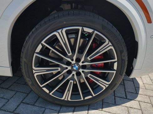 New 2026 BMW X2 xDrive28i w/ Technology Package AWD/4WD image 11