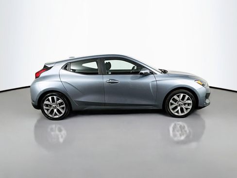 Used 2019 Hyundai Veloster 2.0 FWD image 6