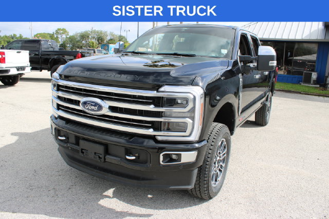 Used 2025 Ford F250 Platinum AWD/4WD image 3