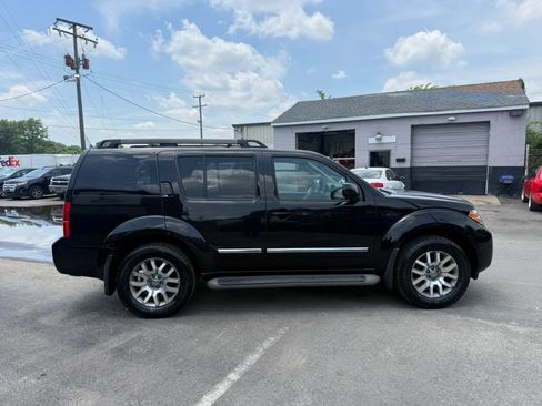 Used 2012 Nissan Pathfinder LE AWD/4WD image 6