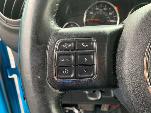 Used 2017 Jeep Wrangler Unlimited Sport w/ Quick Order Package 24S AWD/4WD image 24