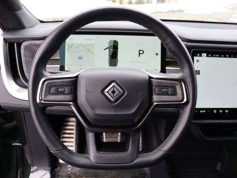 Used 2022 Rivian R1T Adventure image 30