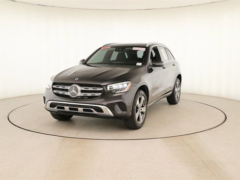 Used 2022 Mercedes-Benz GLC 300 image 12