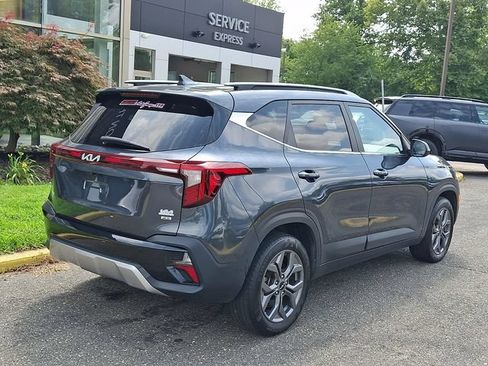 Certified 2024 Kia Seltos S AWD/4WD image 6