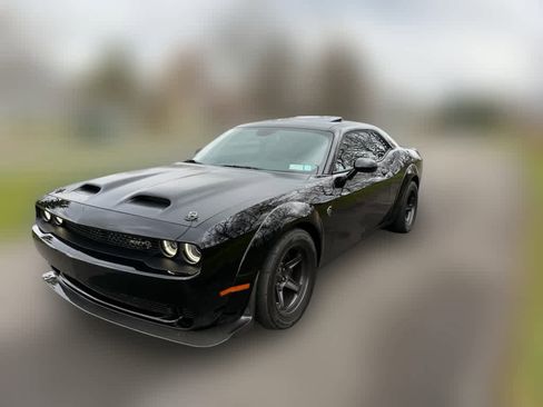 Used 2021 Dodge Challenger SRT Super Stock image 4