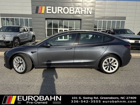Used 2022 Tesla Model 3 Long Range image 2