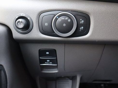 Used 2023 Ford Transit 350 XLT image 27