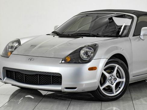 Used 2002 Toyota MR2 image 43